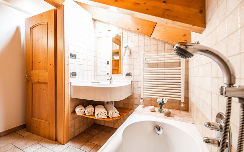 Bucaneve Chalet Mottolino