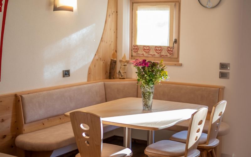 Canton Chalet Snowflake