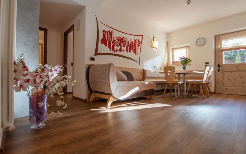 Canton Chalet Snowflake