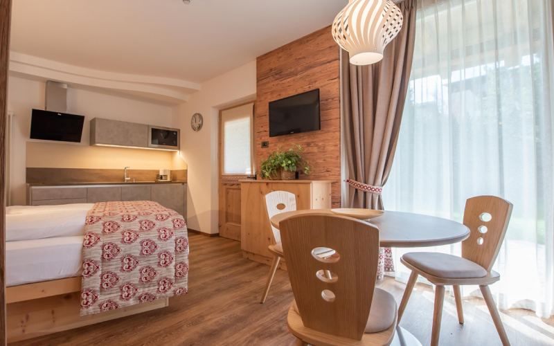 Forcola Chalet Snowflake