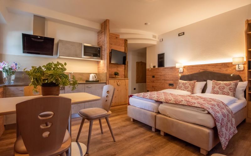 Lach Chalet Snowflake