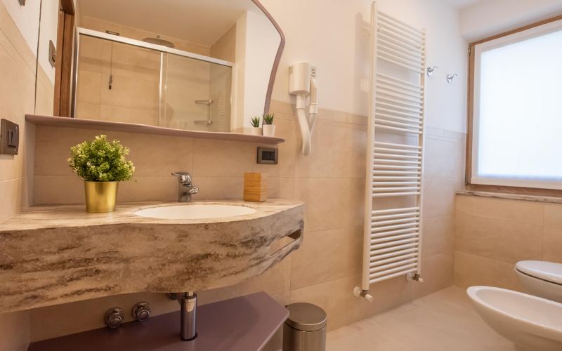 Lach Chalet Snowflake