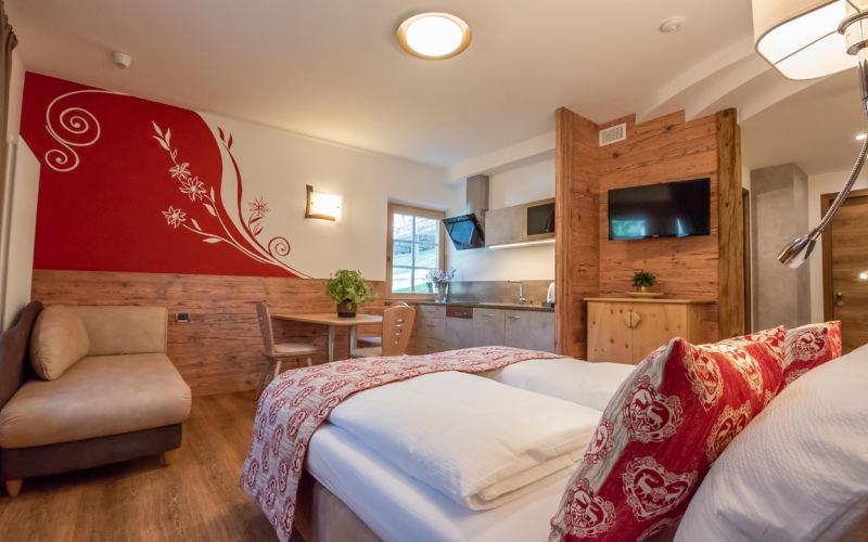 Lach Chalet Snowflake