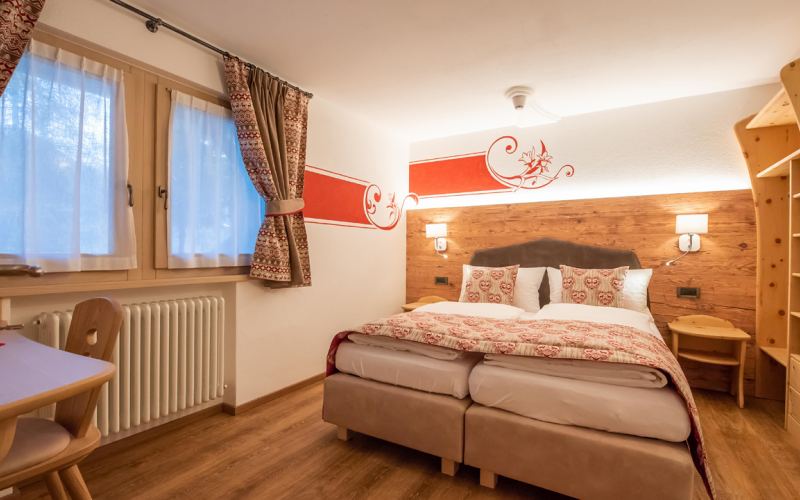 Mot Chalet Snowflake